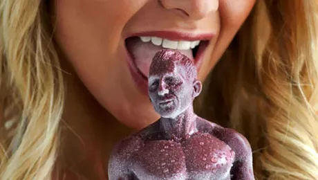 Inghetata verii 2009… arata ca James Bond (Poze)