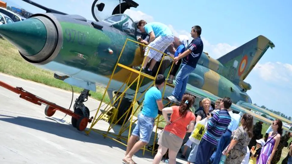 Miting aviatic, pe Aerodromul de la Boboc din Buzău!