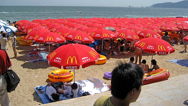 Reclama mascata sau aglomeratie pe fatza?!