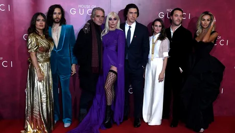 Lady Gaga, Jared Leto, Mădălina Ghenea, apariții uluitoare la premiera „House of Gucci”