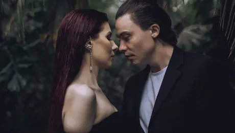 O cântăreaţă de la noi va deveni mămică! „Sunt foarte fericită”