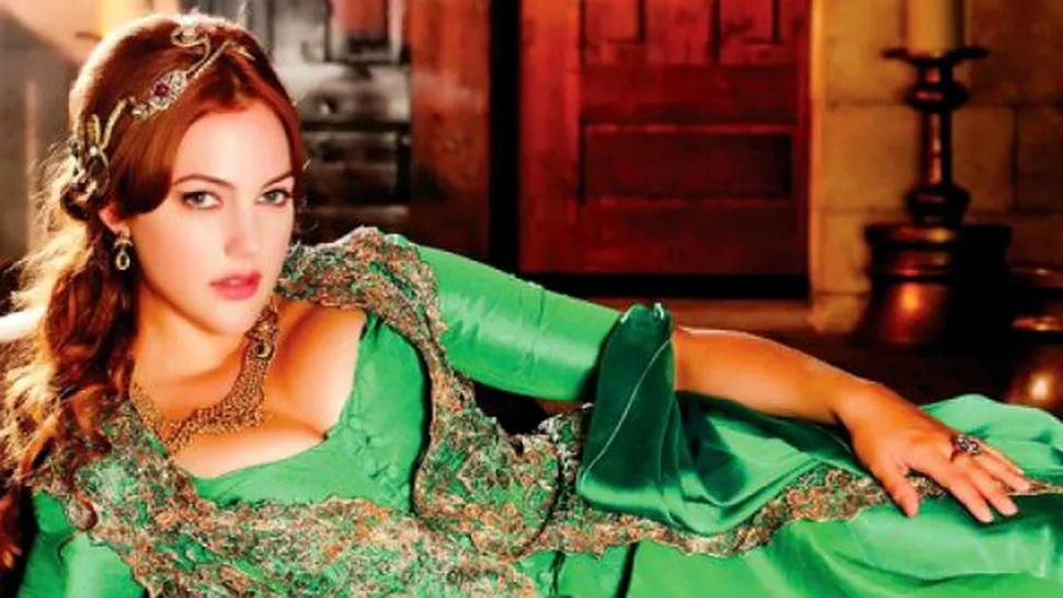 Actriţa Meryem Uzerli a încercat să se sinucidă! Motivul: a rămas însărcinată, iar tatăl copilului a pus-o să facă avort