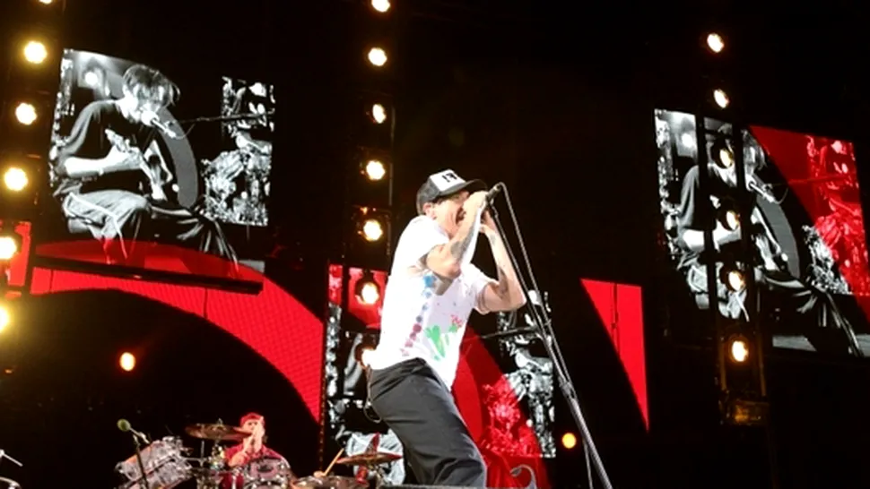 Red Hot Chili Peppers pe Arena Națională, un show exploziv cu peste 45.000 de oameni (Poze & Video)