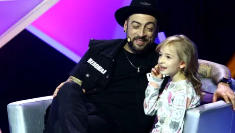 CRBL îi face duş fiicei sale… îmbrăcată: “Suntem mai cool”