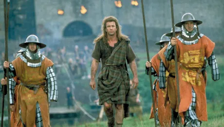 VIDEO: Top 10 gafe, care ţi-au scăpat, din filme celebre