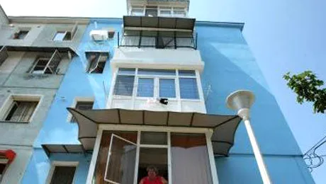 Culmea crizei, la romani: Amenda pentru scuturatul de carpe sau covoare pe geam