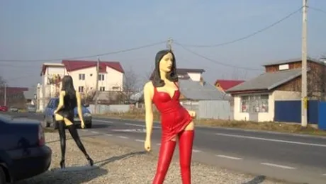 Piticii din gradina ies „la produs” (FOTO)