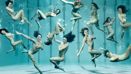 Inotatoare olimpice, goale in piscina!