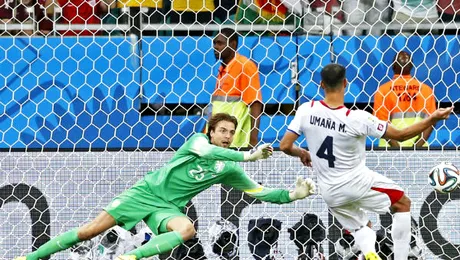 Olanda – Costa Rica 4-3, după penalty-uri. „Portocala Mecanică” se duelează cu Argentina pentru finala Campionatului Mondial