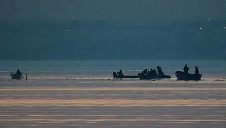 Rudele pilotului și copilotului morți în accidentul aviatic din Constanța, amendate că au declarat târziu decesele