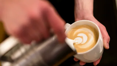 Unde să-ţi bei cafeaua în zona Politehnicii. Sugestii ideale pentru studenţi