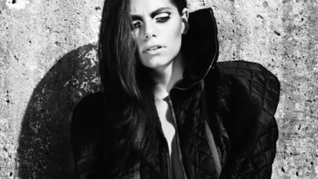 Fiica lui Liviu Dragnea duce o viaţă de prinţesă: maşini scumpe şi accesorii de lux – FOTO