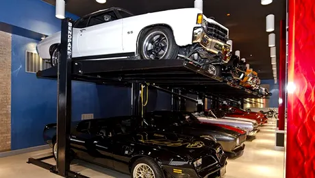 Francis Wisniewski şi garajul său de 1 milion de dolari