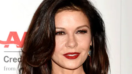 Cum arăta Catherine Zeta-Jones înainte de a ajunge celebră