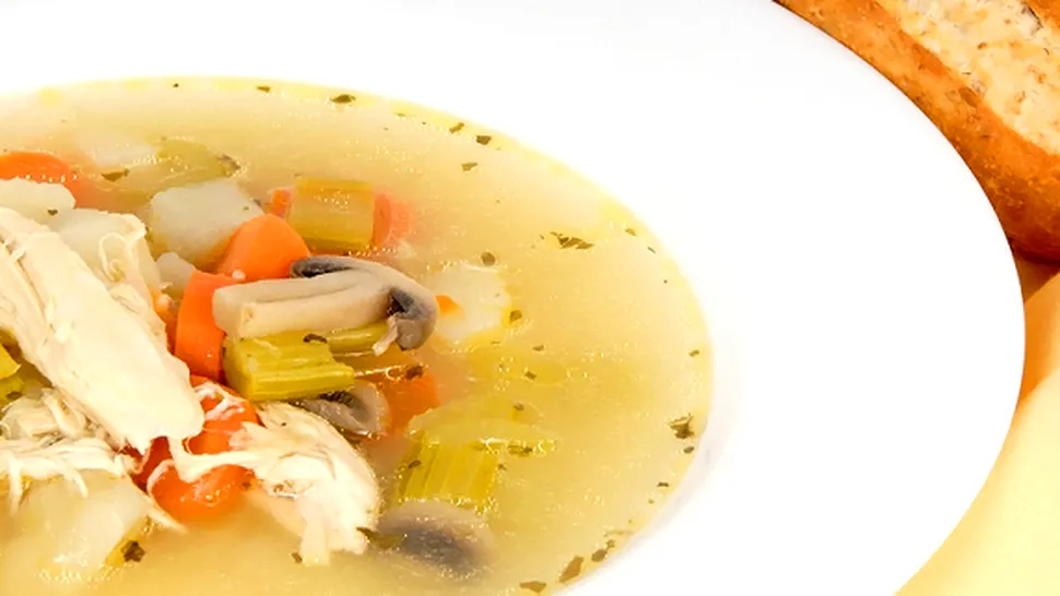 REȚETE SUPĂ‚ DE PUI: 10 rețete pentru supă de pui