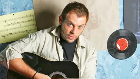 Ioan Andrei Ionescu şi Ioana Macarie – Relaţie cu năbădăi în Cu un pas înainte