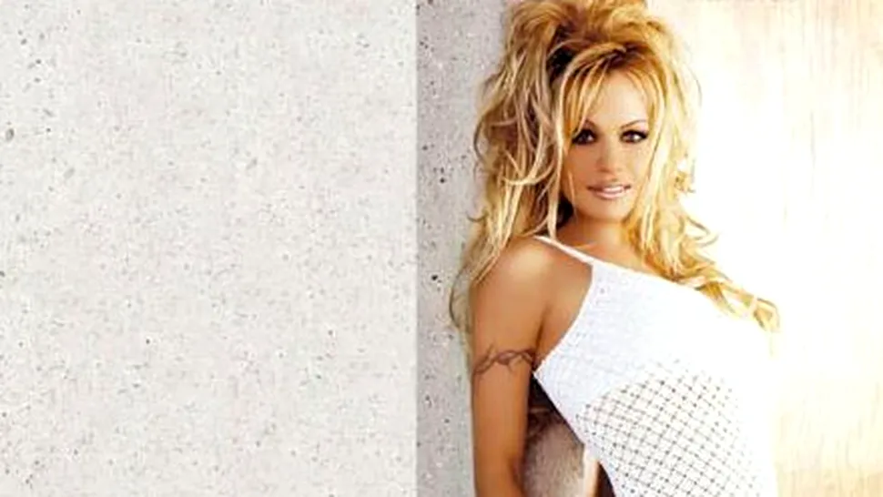 Pamela Anderson, interzisa in Australia!