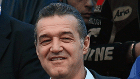 Gigi Becali o compara pe Steaua cu Eminescu