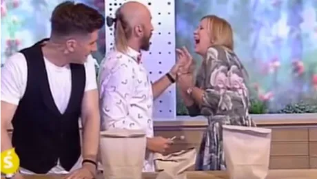 ŞOCANT! Ţipete de durere, în direct! Un număr de magie EŞUAT a trimis-o de urgenţă la spital – VIDEO