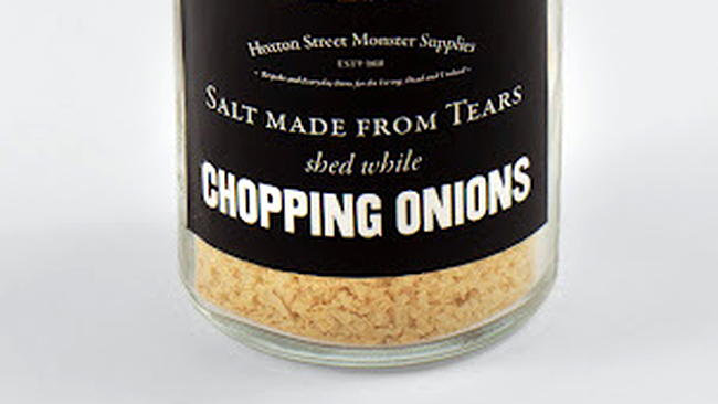 sare lacrimi de la ceapa
