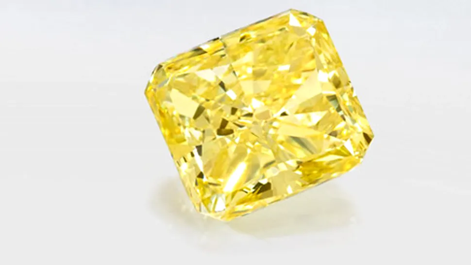 Diamant galben de 8 milioane de dolari, scos la licitatie