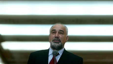 Guvernul cauta intrarea de la Kremlin