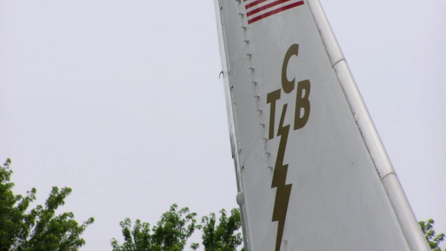 Elvis avea apropiați care trăiau din generozitatea sa