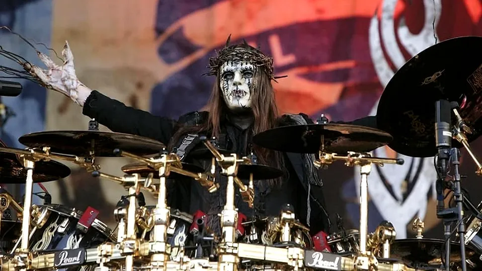 Joey Jordison, membru fondator al trupei Slipknot, a murit. Bateristul avea 46 de ani