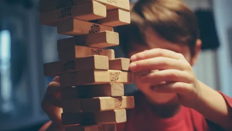 5 Jocuri pe care să le încerci cu familia pentru distracție garantată