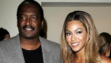 Beyonce si-a concediat tatal