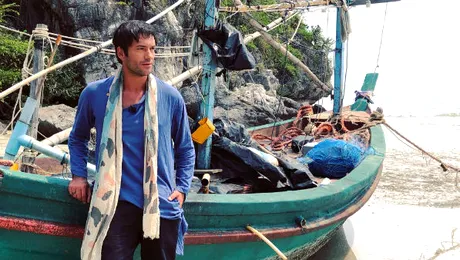 Radu Vâlcan schimbă aproape 50 de ţinute la ”Temptation Island – Insula iubirii”