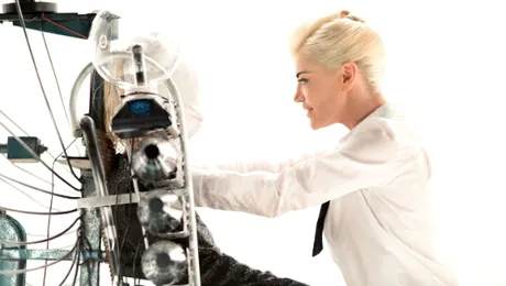 Loredana, videoclip inedit pentru piesa “Risipitor”