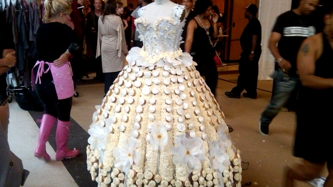 Rochie de mireasă din brioșe