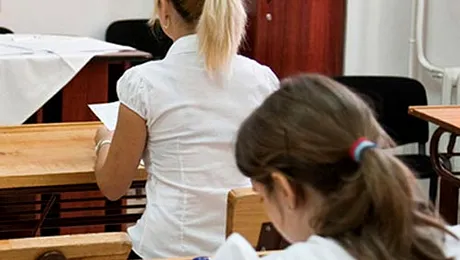 Mazare: „Marioneta” Boc a taiat pe blat bursele elevilor