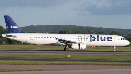 UPDATE: Un avion cu 150 de persoane la bord s-a prabusit in Pakistan