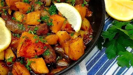 REȚETE MÃ‚NCARE DE CARTOFI: 10 rețete pentru mâncare de cartofi