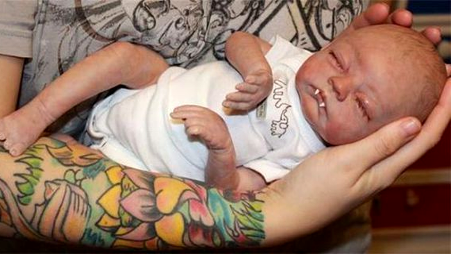 Dacă în copilărie ai astfel de păpuși, vei mai dori oare să faci copii?