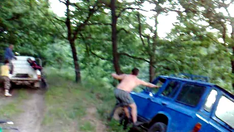 Sport extrem: AROganta la volan te distruge! (VIDEO)