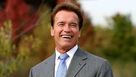 Arnold Schwarzenegger are propriul harem
