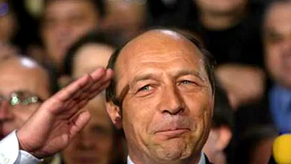 Basescu cere trimiterea in somaj a angajatilor 