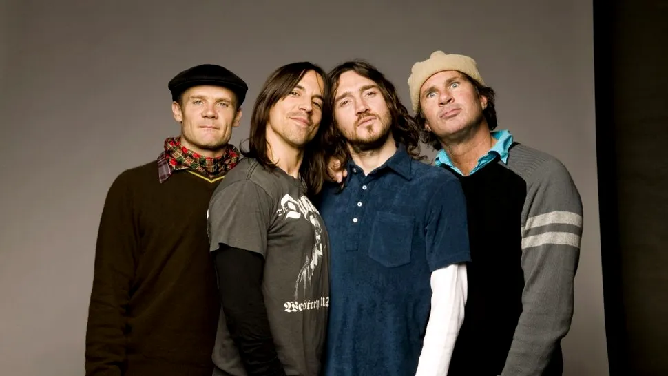 Red Hot Chili Peppers a lansat „Black Summer”, primul single din ultimii şase ani (Video)