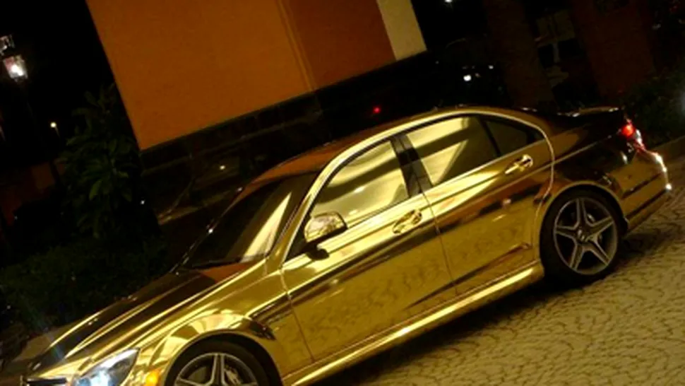 Ultima fita in Dubai: Mercedes-ul auriu! (POZE)