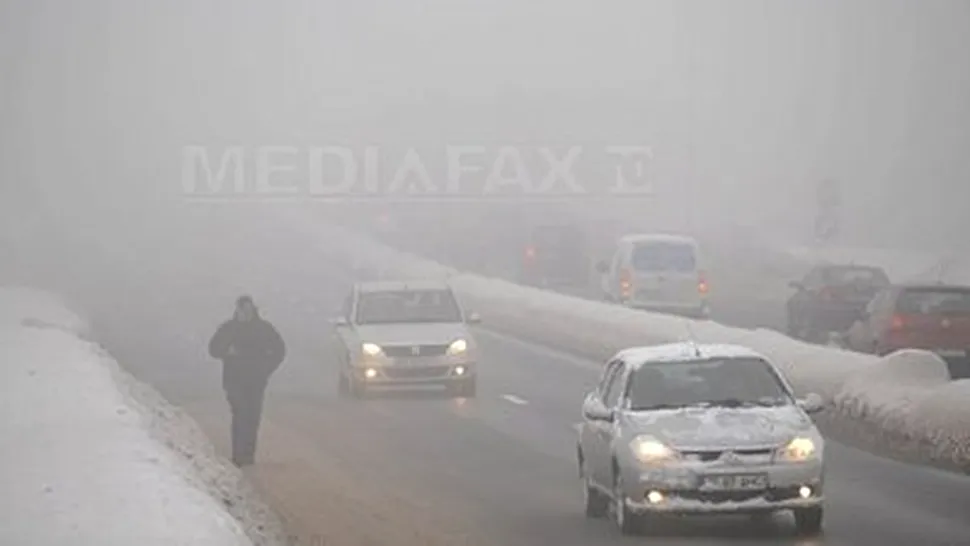 Cod galben de ceață în București și zece județe din sudul țării