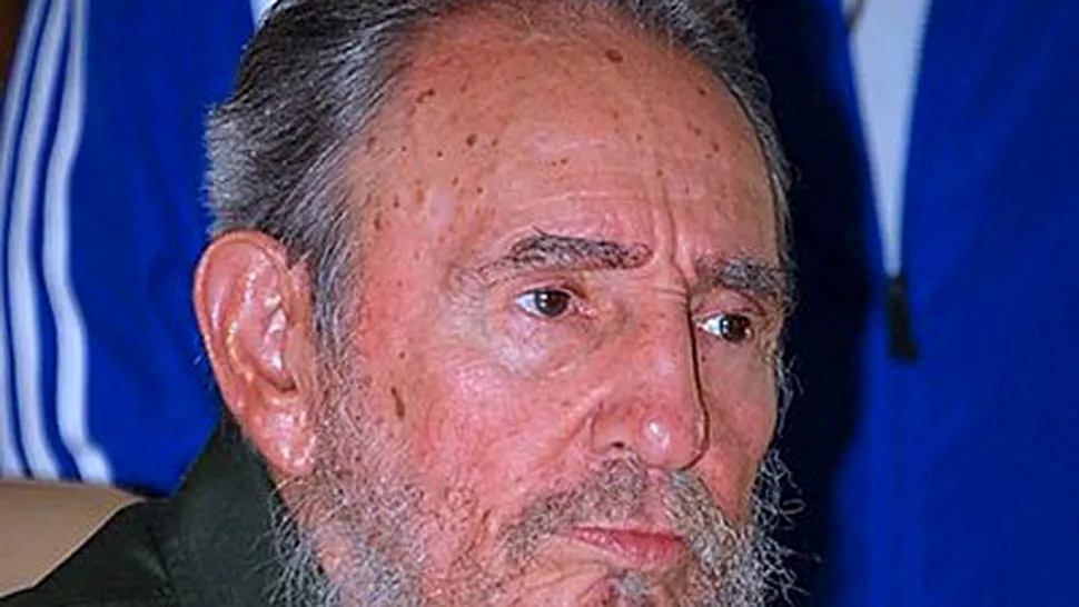 Fidel Castro renunta la functia de conducator al Partidului Comunist Cubanez