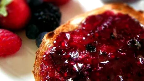 Cât costă dulceața românească la un salon de delicatese din Paris