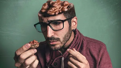 Idei absurde în fotografii suprarealiste