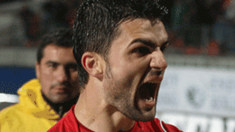 Dinamo invinge Steaua si face titlul cadou CFR-ului