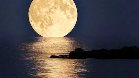 Apropierea Lunii de Pamant, 19 martie 2011: efecte catastrofale asupra omenirii?!