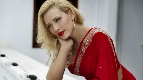 Iulia Vântur a făcut prima declaraţie despre relaţia cu Salman Khan