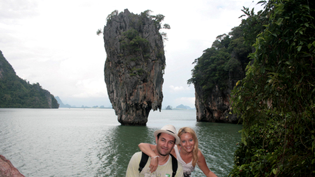 Laura Cosoi si Smiley